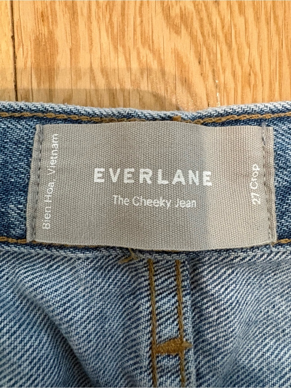 Everlane The Original Cheeky Straight Jean 27 Crop Light Wash Vintage-Inspired - Picture 3 of 10
